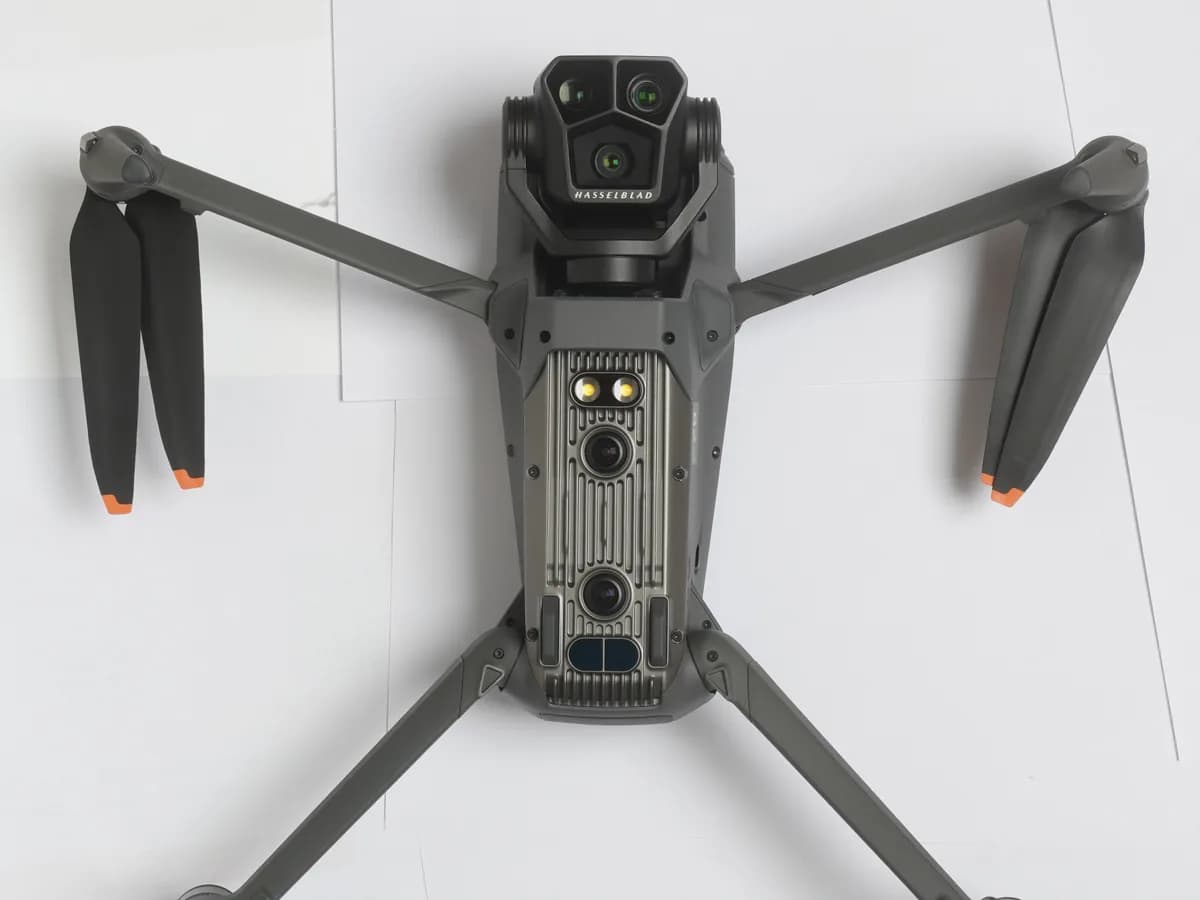 DJI Mavic 3 Pro
